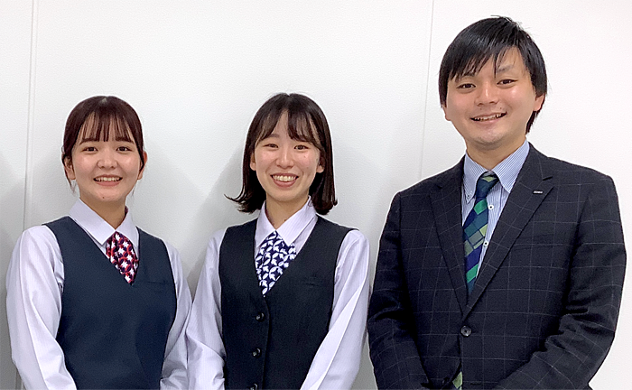 社員3名集合