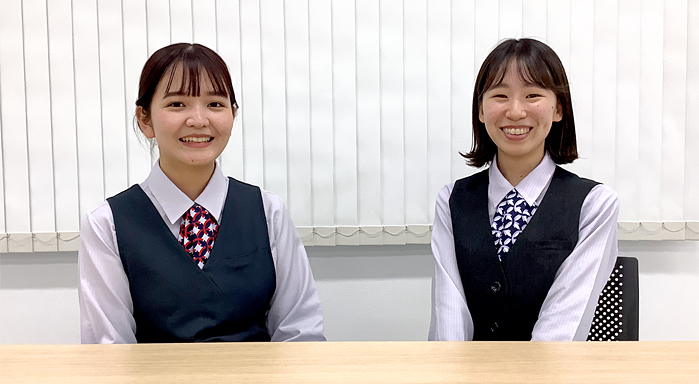 社員2名集合2